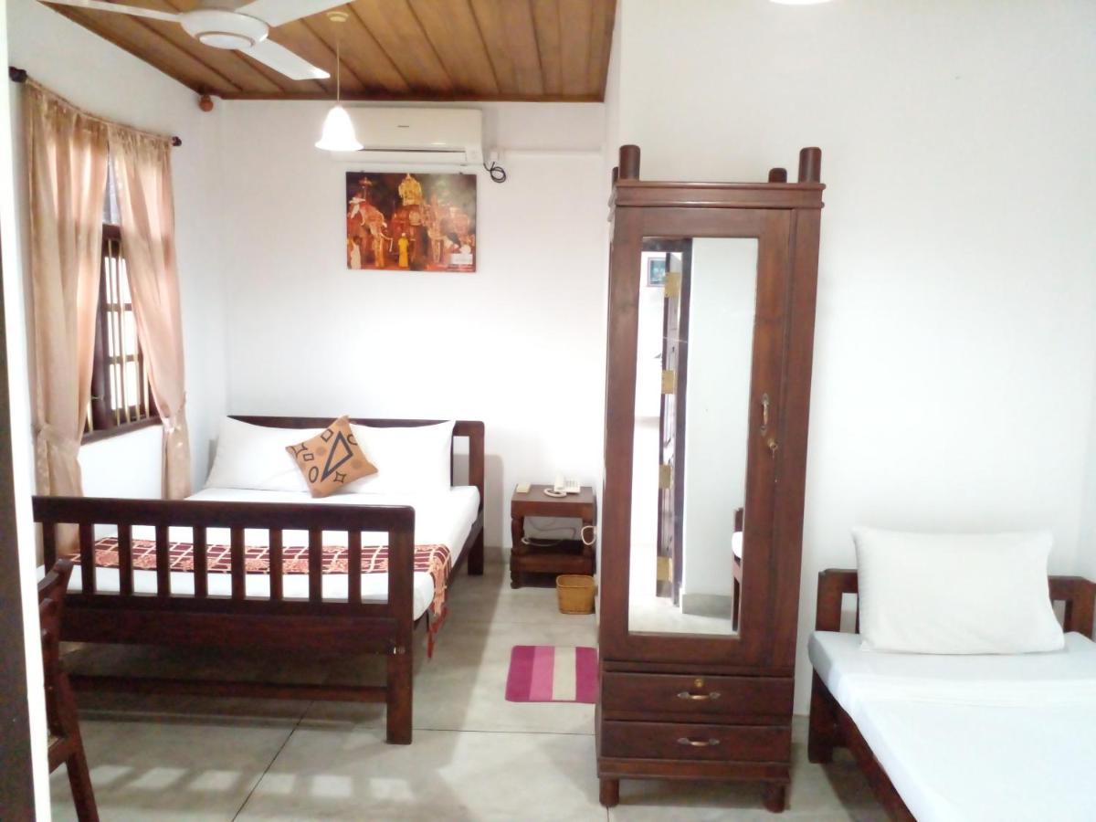 Muduna Walawwa Resort Kandy Dış mekan fotoğraf