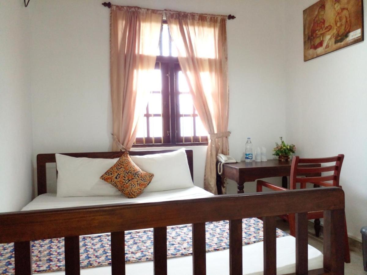 Muduna Walawwa Resort Kandy Dış mekan fotoğraf