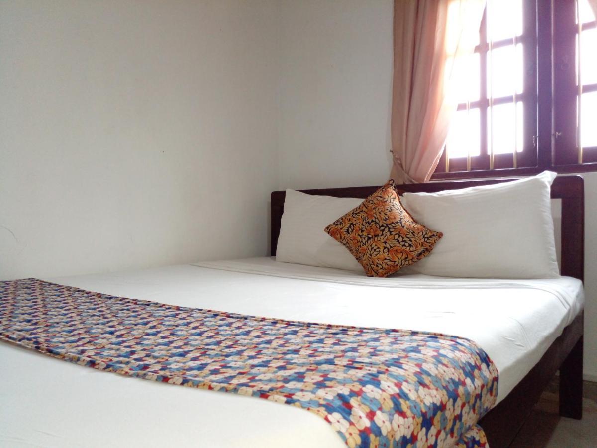 Muduna Walawwa Resort Kandy Dış mekan fotoğraf
