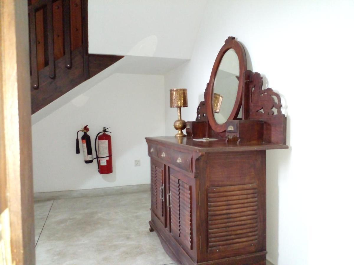 Muduna Walawwa Resort Kandy Dış mekan fotoğraf