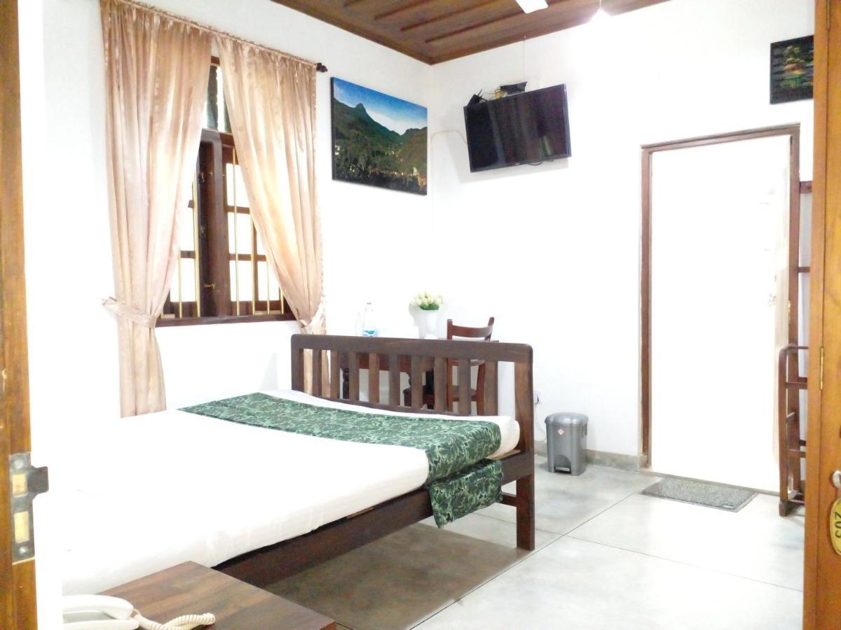 Muduna Walawwa Resort Kandy Dış mekan fotoğraf