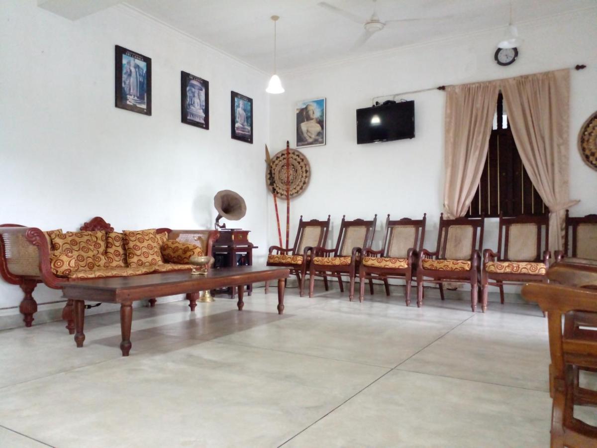 Muduna Walawwa Resort Kandy Dış mekan fotoğraf
