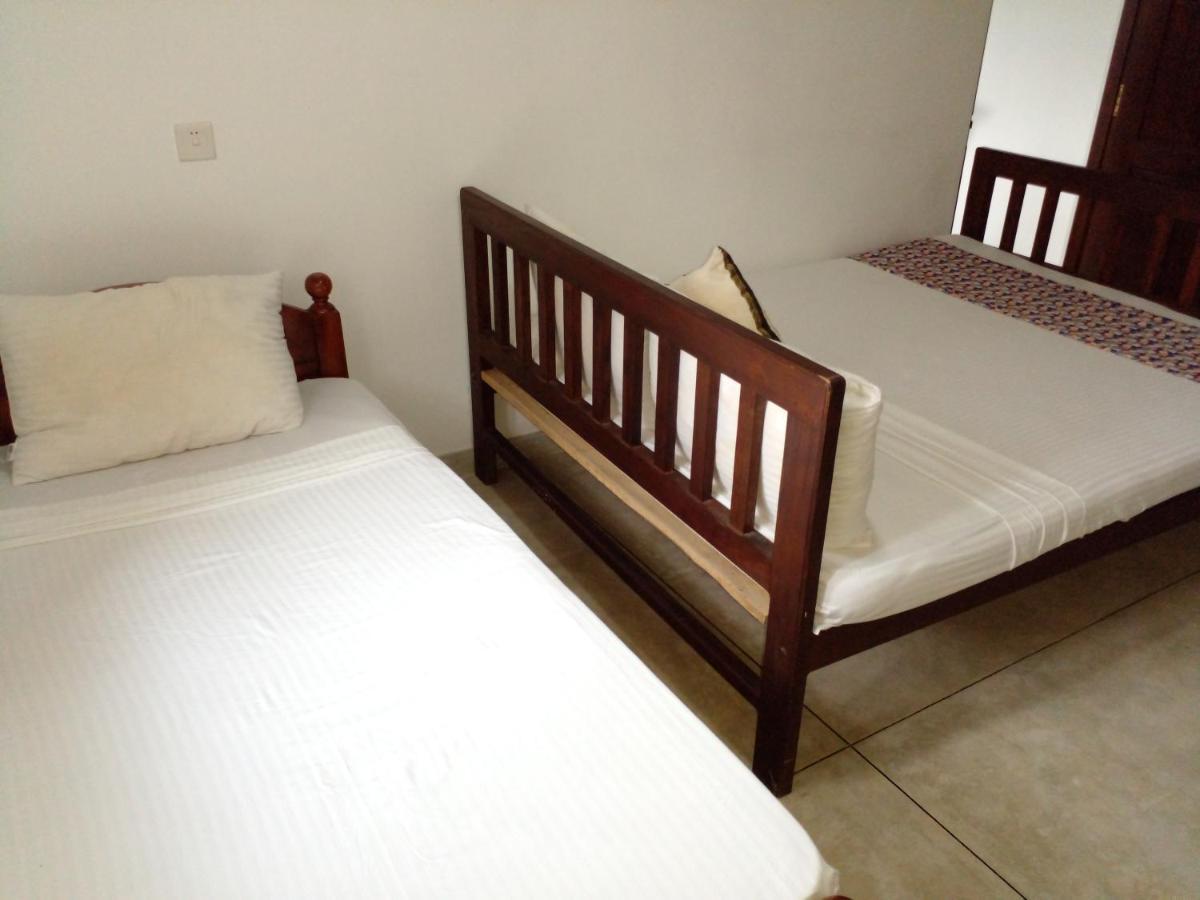 Muduna Walawwa Resort Kandy Dış mekan fotoğraf