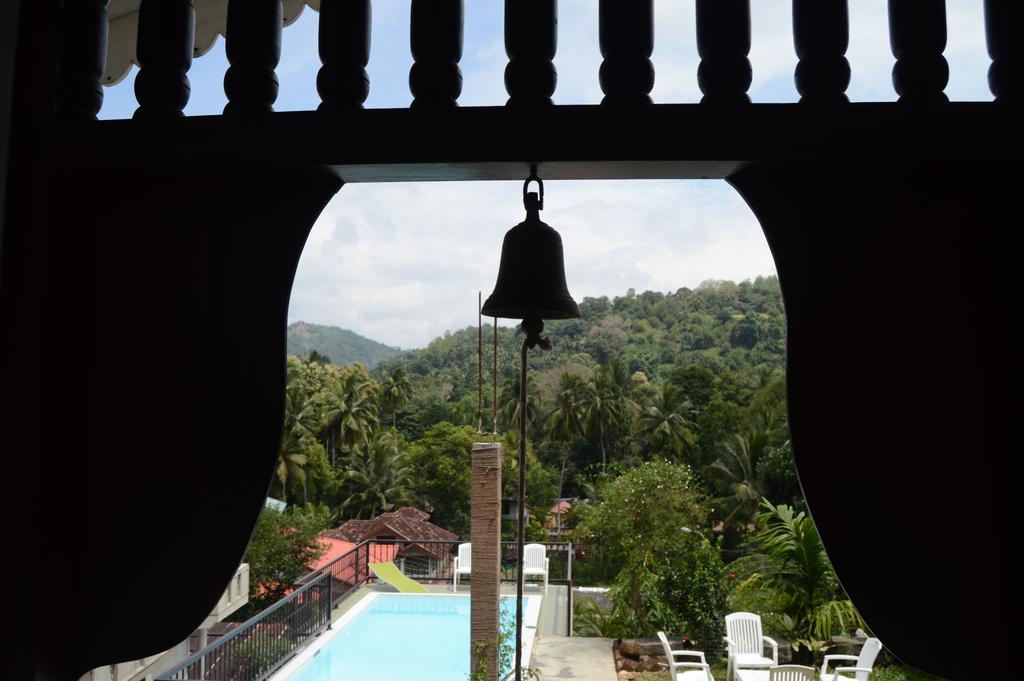 Muduna Walawwa Resort Kandy Dış mekan fotoğraf