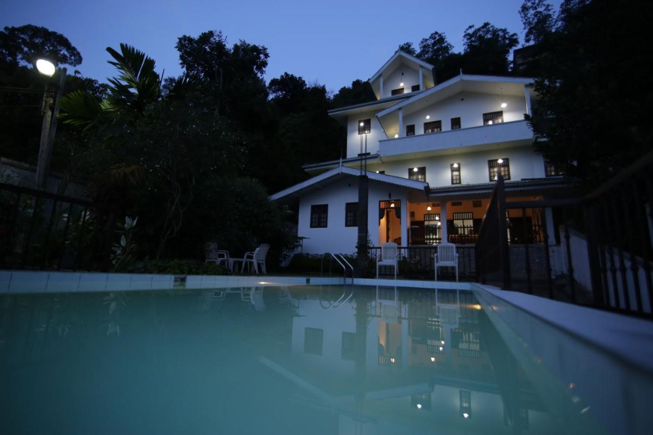 Muduna Walawwa Resort Kandy Dış mekan fotoğraf